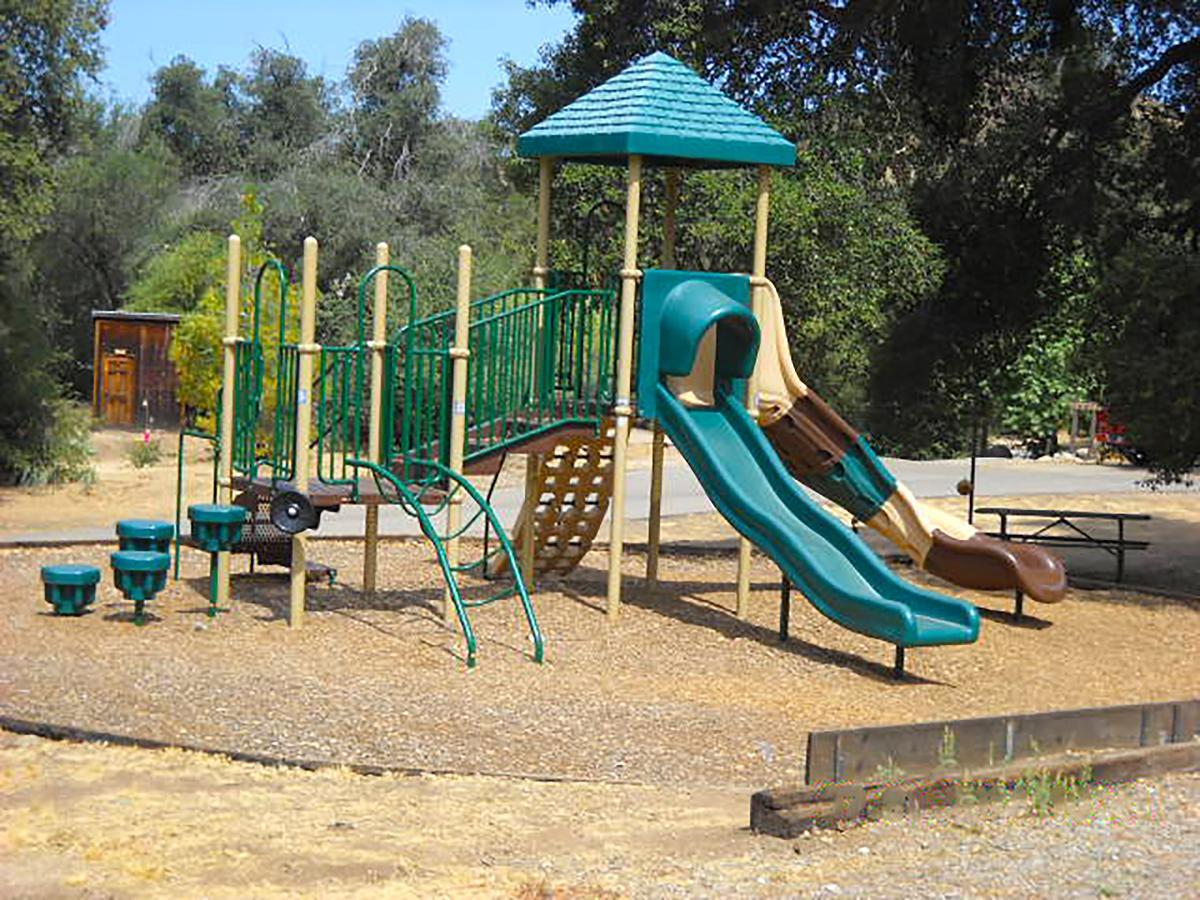 Oakzanita Springs Camping Resort Cottage 4 Descanso Exterior photo